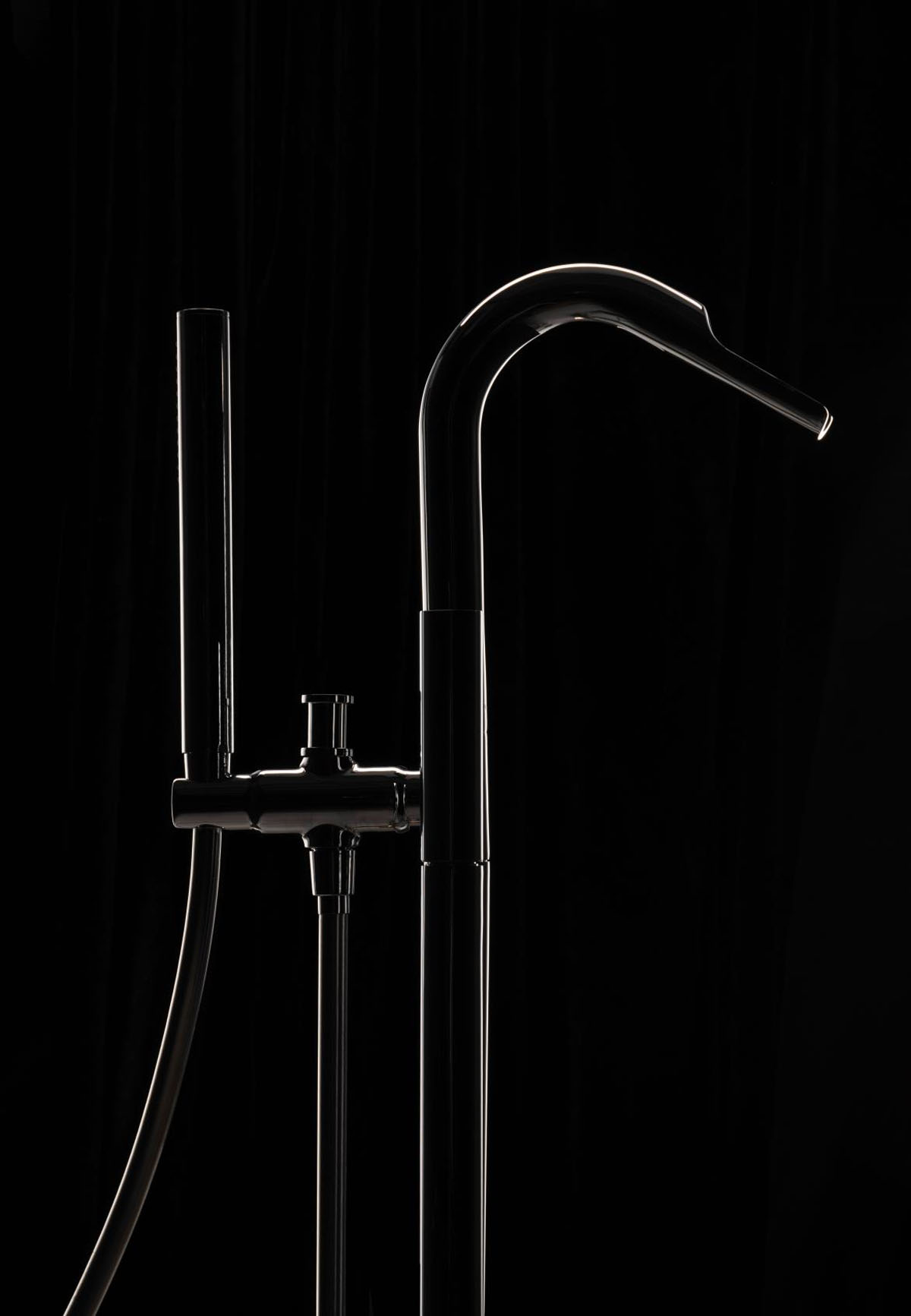 ��ʵҵ����